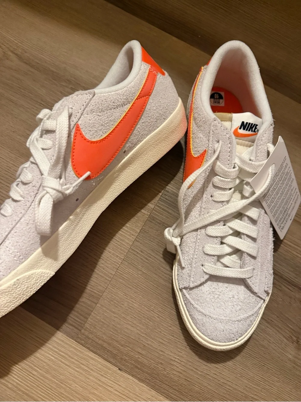 Nike blazer low